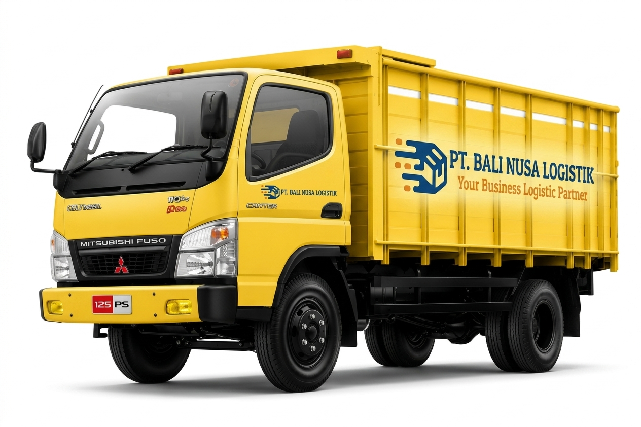 Truk CDD Double untuk pengiriman logistik antar pulau dari Bali